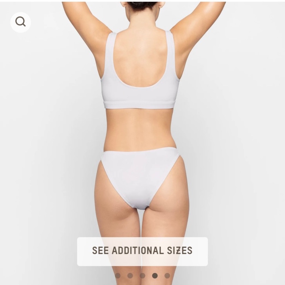Skims swim dipped mid waist bottoms